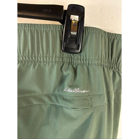 Eddie Bauer Traveler womens large ankle pants green pants packable zipper pocket - Picture 3 of 7